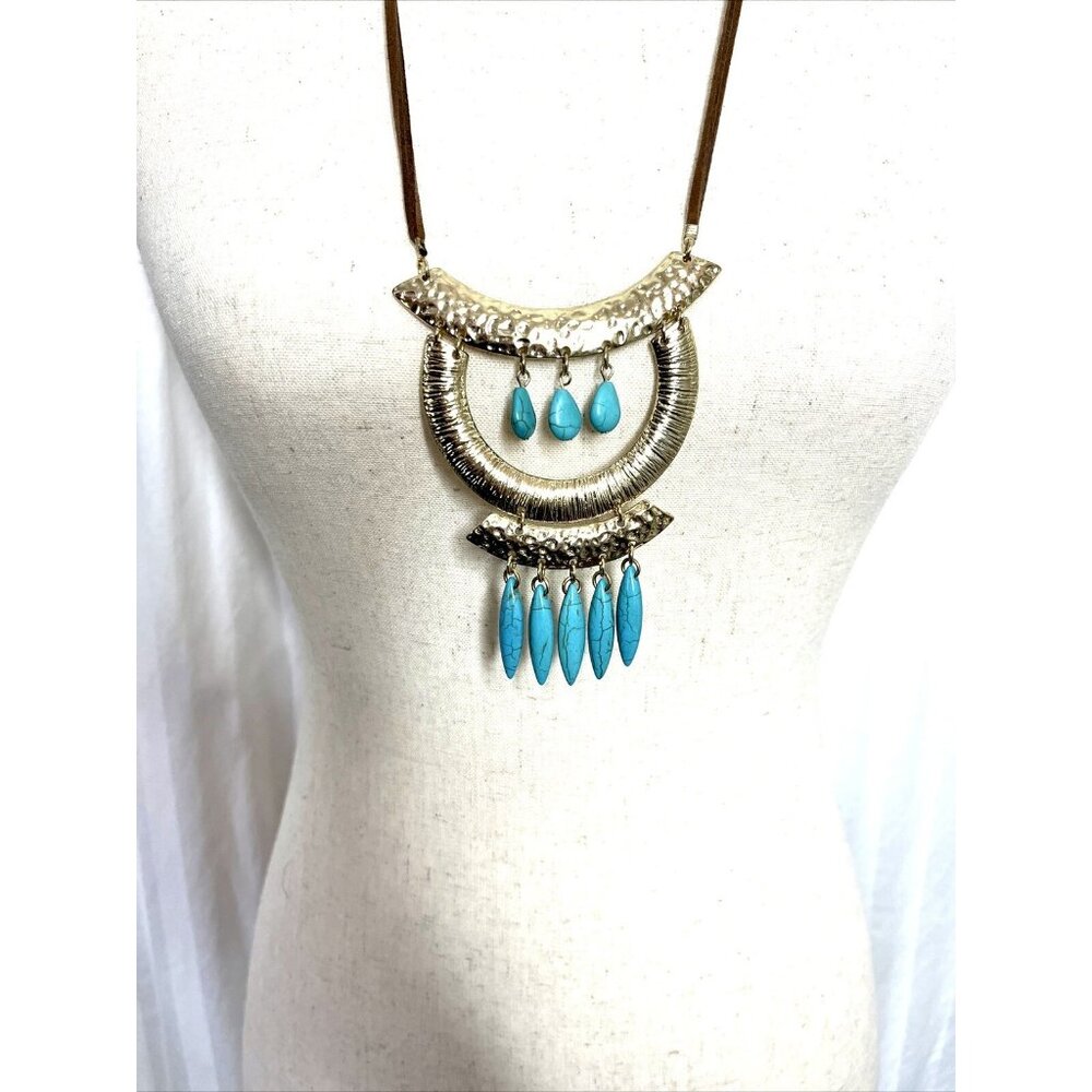 Faux Turquoise Beaded‎ Hammered Gold Tone Southwestern Boho Fashion Necklace 25”